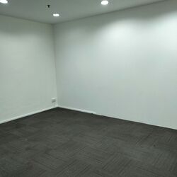 Sky Line Building (D7), Office #457778531